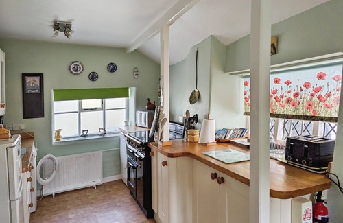 Niton Cabaña | Cottage Ye Olde - una casa de campo que tiene capacidad para 6 personas en 3 dormitorios