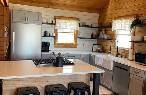 North Hero Casa | Year round Lake Front home with views from every room