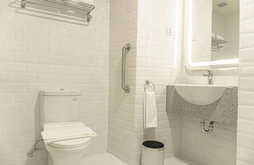 Jambi Hotel | YELLO Hotel Jambi