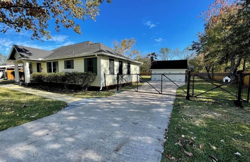 Southeast Houston Casa | Yellow Brick Road House 1miles from Hobby Airport