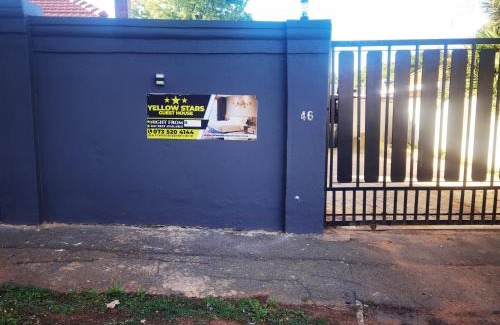 Greater Johannesburg Metropolitan Area Casa | Yellow Stars Guesthouse 1hr 2hrs 3hrs Day Rest