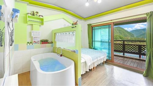 Yeongwol Casa | Yeongwol gangeulpumeunsoo pension