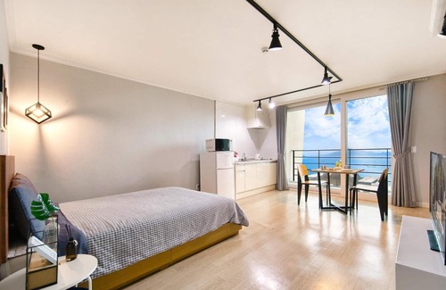 Yeosu Casa | Yeosu Harushimpyo Pension