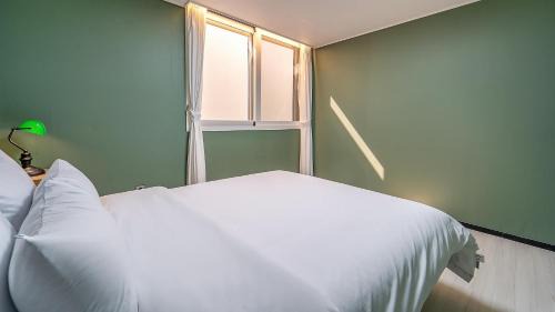 Dolsan-eup Casa | Yeosu Liposo Poolvilla