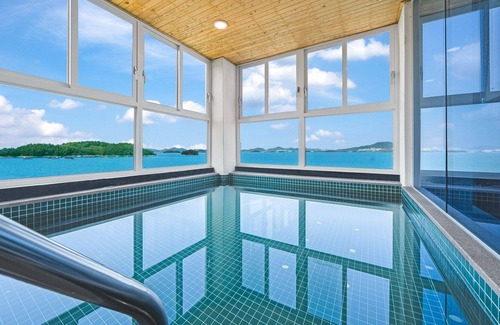 Dolsan-eup Casa | Yeosu Riaeddo Poolvilla Pension