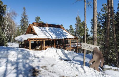 Lead Casa | Yeti Hideout