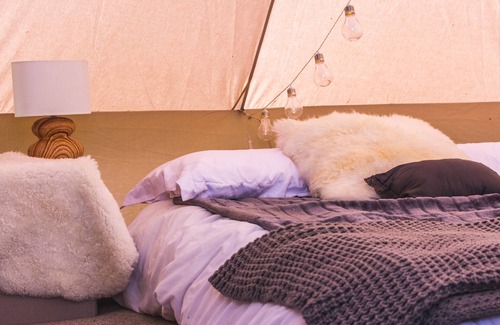 Portrush Alquiler De RV | Carpas Yippee - El Camping Boutique Abierto