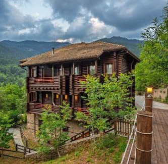 Dhomnista Hotel | Yliessa Chalet