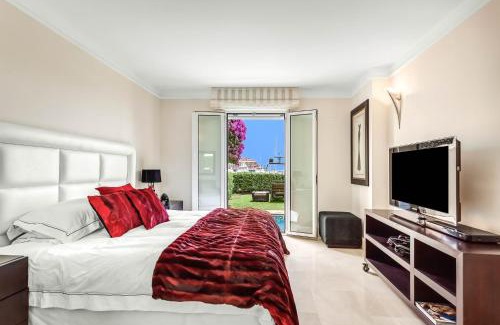 Sotogrande Apartamento | YOLO Spaces - Sotogrande Marina Boutique Apartment