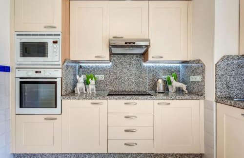 Sotogrande Apartamento | YOLO Spaces - Sotogrande Marina Boutique Apartment