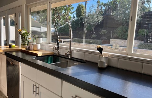 Yorba Linda Casa | Yorba Linda Furnished Retreat with Pool and Spa