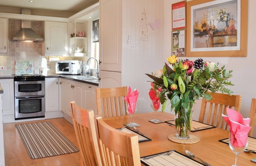 Sewerby Cabaña | Yorkshire Rose Holiday Lodge