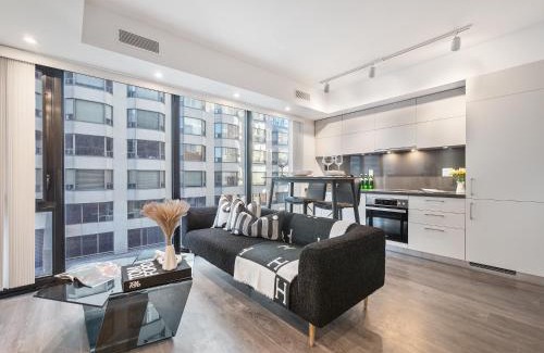 Bloor-Yorkville Apartamento | Yorkville Plaza Suites - Pool & Hot Tub