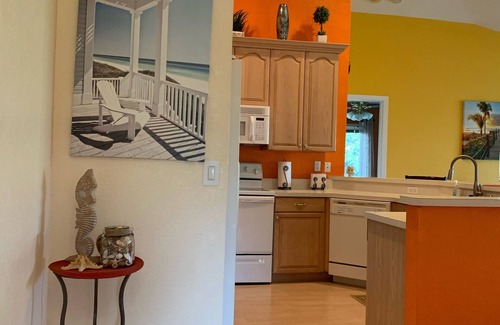 Philippe Estates Casa | ¡Estás más cerca de tu propio paraíso privado en la hermosa bahía de Tampa!