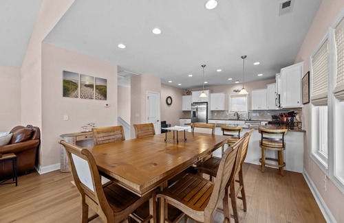 Topsail Beach Casa | You're in Heaven #198 - Boat Dock, Pool, Hot Tub, Dog Friendly, Sleeps 8!