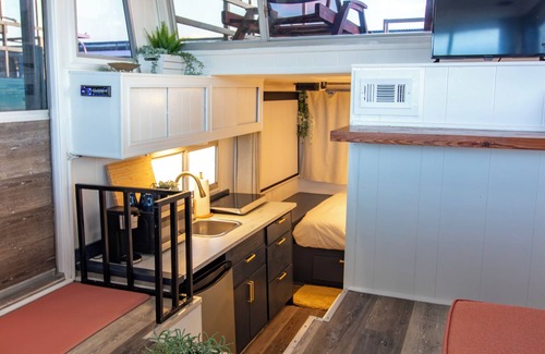 Azle Alquiler De Eote | You're on a Boat 2!! Charming Houseboat on Eagle Mountain Lake