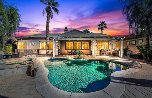Terra Lago Casa | You will fall in love with Villa Amore - Sleeps 9