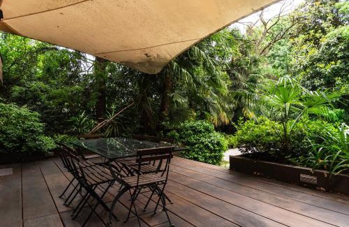 Milan Apartamento | Youhosty - Exclusive Townhouse Garden and Pool