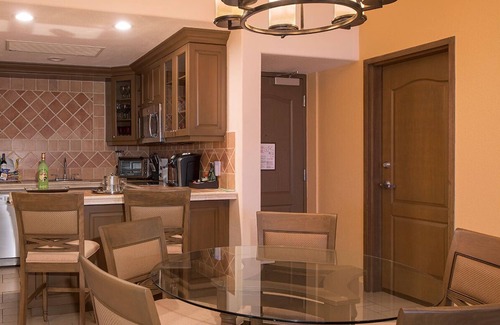 Loreto Complejo | Your Dream Golf Tournament Accommodations Await - 2 Bedrm Luxury Suite
