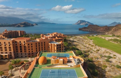 Loreto Complejo | Your Dream Golf Tournament Accommodations Await - 2 Bedrm Luxury Suite