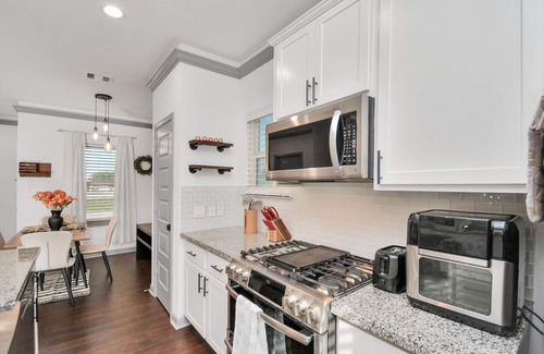 Greater East End Casa | Your Home, As You Imagine It |Downtown +NRG+ Med |