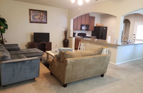 Barker Casa | Your Home in Copperfield