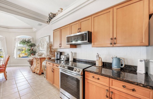 Eight Lakes Villa | Your Private Paradise Awaits – Experience Luxury at villa paradise