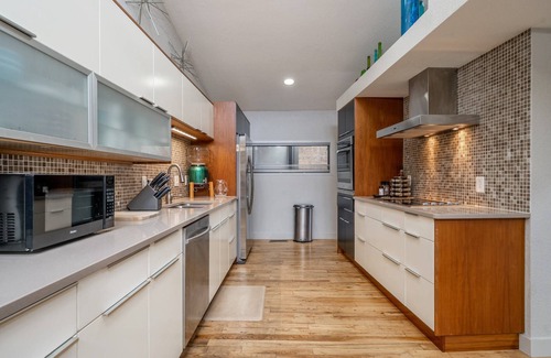 Mid America Casa | The Pedal Pad: Rustic Charm Meets Modern Comfort – Lakefront Escape with Sun Porch, Dock & Fire Pit!