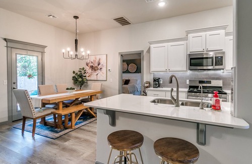 Edmond Casa | Your Unforgettable Temporary Haven!