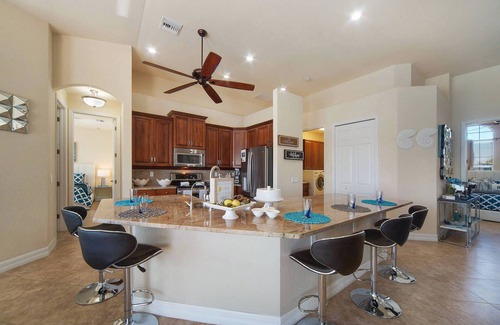 Pelican Villa | ¡Tus vacaciones comienzan aquí!Villa Prestige