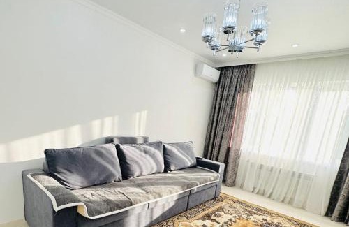 Almaty Apartamento | YourHouse Новая 2-х комнатная квартира по Жубанова