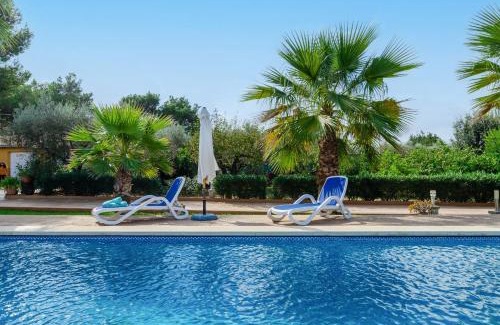 Can Picafort Villa | YourHouse Oratge villa with pool