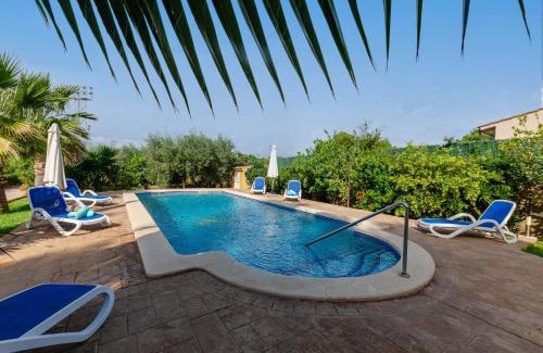 Can Picafort Villa | YourHouse Oratge villa with pool