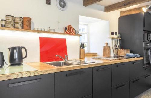 Tan-y-groes Casa | Yr Hal Llangrannog