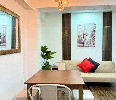 Bacolod Cama Y Desayuno | Yuhum Bed & Breakfast - Villamonte