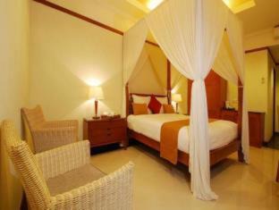 Downtown Kuta Hotel | Yulia Beach Inn Kuta