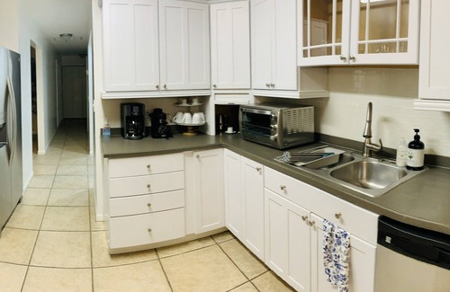 Citrus Park Casa | Yuri’s pool house. Salty & heated pool