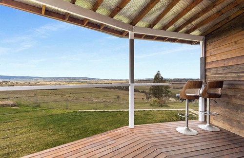 White Rock Casa | Yurt on the Hill -Unique & Peaceful Country Escape