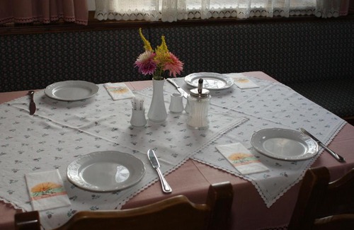 Kapelln Hotel | Zöchbauer Gästehaus - Hotel Garni