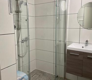 Ruedesheim am Rhein Casa | Z 7 neu-Einfach-Übernachtung in Rüdesheim