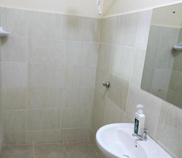 Kajiado Cama Y Desayuno | Zaburi Homes