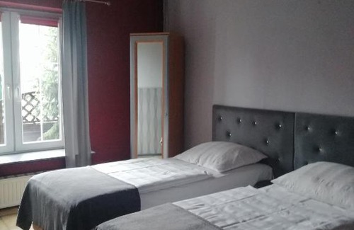 Zielona Gora Cama Y Desayuno | Zajazd pod Różą