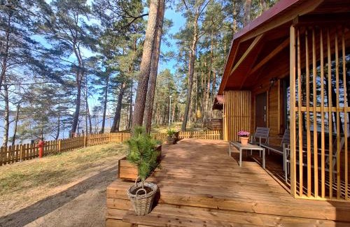 gmina Karsin Casa | Zakątek Wdzydze -domek nr 7 w pierwszej linii od jeziora