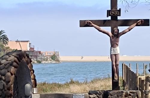 La Laguna Casa | Zapallar Laguna Y Mar a una cuadra playa maitencillo