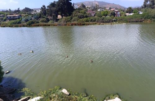 La Laguna Casa | Zapallar Laguna Y Mar a una cuadra playa maitencillo