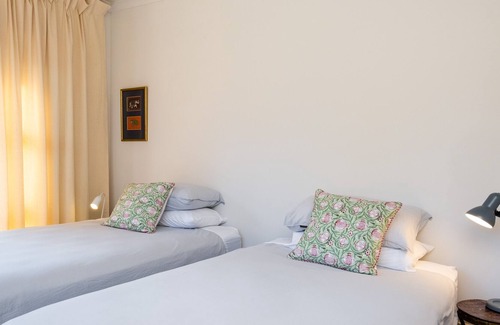 Te Awanga Casa | Zari House