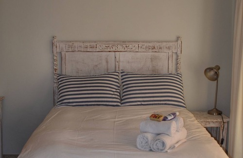 Mountainside Cabaña | Zaria Sun Garden Cottage