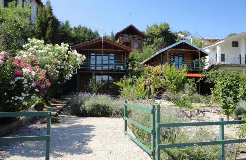 Molos Apartamento | Zeus-Village οικισμός φινλανδικών chalet με πισίνες & γυμναστήριο