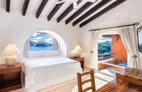 Almacén Complejo | Zihuatanejo Resort 1bdr Penthouse