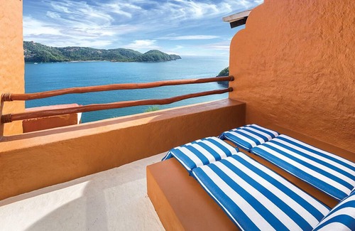 Almacén Complejo | Zihuatanejo Resort Studio Hotel